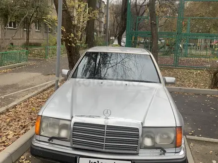 Mercedes-Benz E 280 1993 года за 2 500 000 тг. в Алматы – фото 11