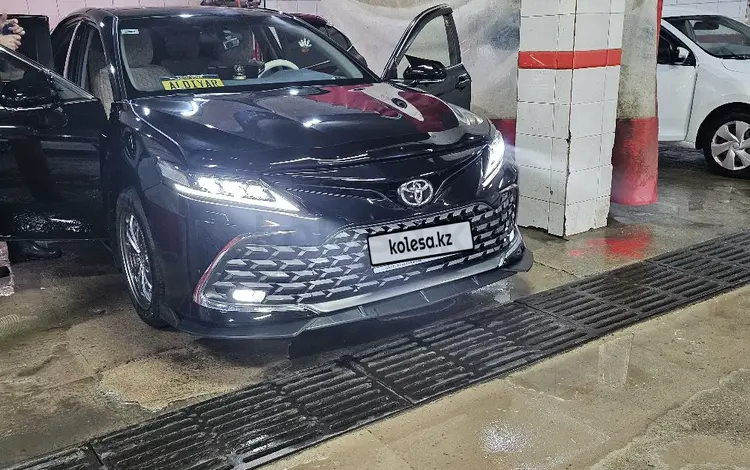 Toyota Camry 2022 года за 15 000 000 тг. в Астана