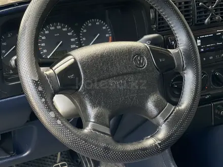 Volkswagen Passat 1997 года за 2 500 000 тг. в Шымкент – фото 26