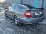 Toyota Camry 2003 года за 5 700 000 тг. в Актобе – фото 4