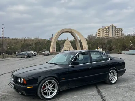 BMW 525 1995 года за 4 000 000 тг. в Шымкент – фото 35