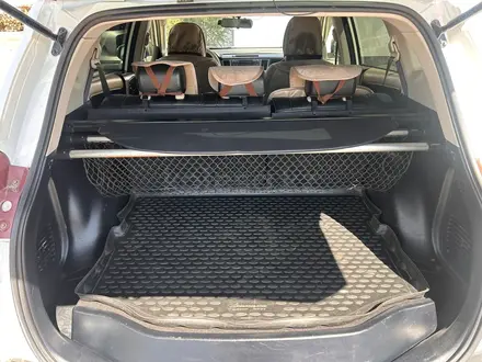 Toyota RAV4 2013 года за 10 600 000 тг. в Кокшетау – фото 12