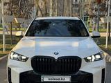 BMW X5 2023 года за 48 000 000 тг. в Алматы – фото 3