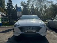 Hyundai Sonata 2020 года за 9 400 000 тг. в Астана