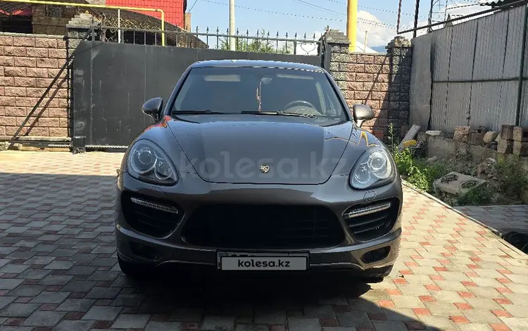 Porsche Cayenne 2010 года за 16 000 000 тг. в Алматы