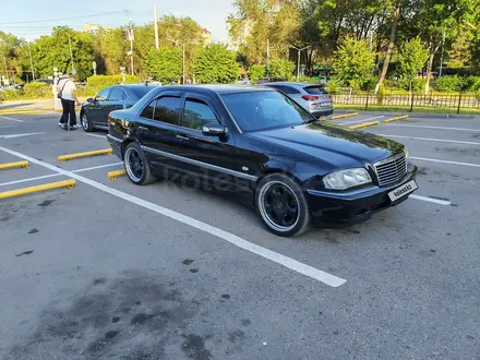 Mercedes-Benz C 280 1999 года за 3 500 000 тг. в Алматы