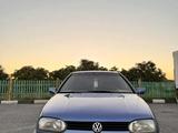 Volkswagen Golf 1993 годаүшін2 000 000 тг. в Шымкент