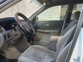 Toyota Camry 1998 года за 1 700 000 тг. в Актау – фото 2