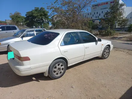 Toyota Camry 1998 года за 1 700 000 тг. в Актау – фото 6