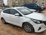 Hyundai Accent 2021 года за 5 590 000 тг. в Кокшетау – фото 4