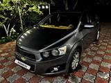Chevrolet Aveo 2013 года за 2 700 000 тг. в Алматы – фото 2