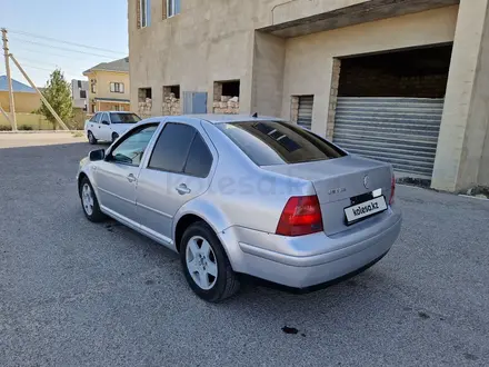 Volkswagen Jetta 2000 года за 1 500 000 тг. в Актау