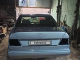 Mercedes-Benz E 230 1991 года за 2 000 000 тг. в Алматы