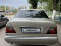 Mercedes-Benz E 200 1994 годаүшін1 400 000 тг. в Алматы – фото 2