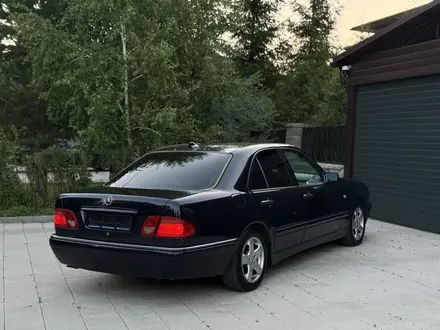 Mercedes-Benz E 320 1998 года за 2 950 000 тг. в Астана – фото 7