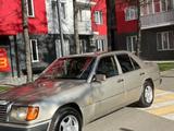 Mercedes-Benz E 260 1991 годаүшін1 900 000 тг. в Алматы – фото 2