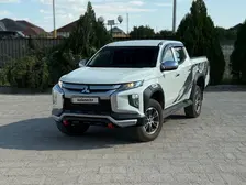 Mitsubishi L200, 2022