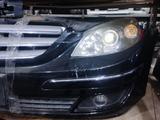 МОРДА НОУСКАТ ПЕРЕДНИЙ БАМПЕР ФАРЫ КАПОТ КРЫЛО MERCEDES B-CLASS A-CLASS за 300 000 тг. в Костанай