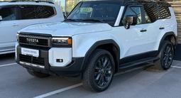Toyota Land Cruiser Prado Luxe+ 2025 года за 41 500 000 тг. в Астана