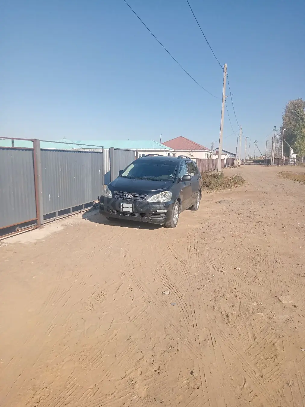 Toyota Avensis Verso, 2004