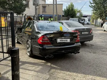 Mercedes-Benz E 500 2002 года за 5 800 000 тг. в Алматы – фото 5