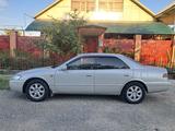 Toyota Camry Gracia 1998 года за 2 000 000 тг. в Атырау – фото 2