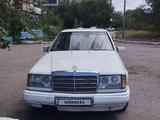 Mercedes-Benz E 230 1990 годаүшін800 000 тг. в Темиртау