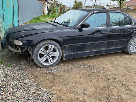 BMW 730 1996 года за 1 500 000 тг. в Тараз – фото 2