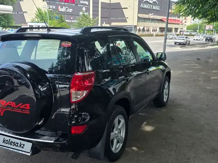 Toyota RAV4 2007 года за 7 000 000 тг. в Алматы – фото 2