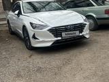 Hyundai Sonata 2022 года за 14 700 000 тг. в Тараз