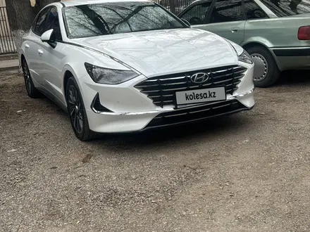 Hyundai Sonata 2022 года за 14 700 000 тг. в Тараз