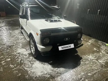 ВАЗ (Lada) Lada 2131 (5-ти дверный) 2018 года за 4 200 000 тг. в Шымкент – фото 4