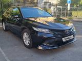 Toyota Camry 2019 годаүшін12 600 000 тг. в Астана – фото 3