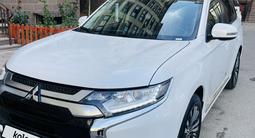 Mitsubishi Outlander 2022 годаfor11 500 000 тг. в Актау – фото 3