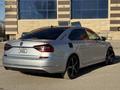 Volkswagen Passat 2016 года за 3 500 000 тг. в Актобе – фото 4