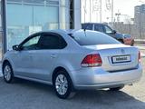 Volkswagen Polo 2014 года за 5 150 000 тг. в Атырау – фото 4