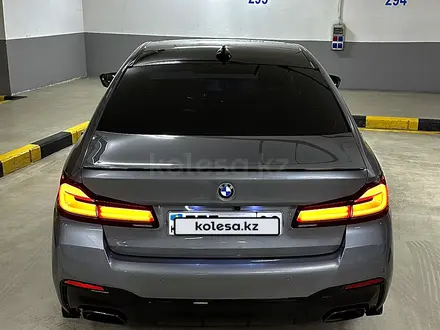 BMW 530 2022 года за 28 000 000 тг. в Алматы – фото 11