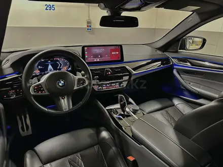 BMW 530 2022 года за 28 000 000 тг. в Алматы – фото 17