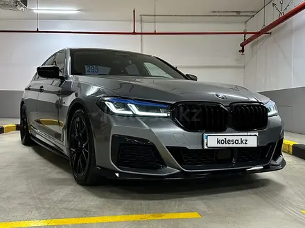 BMW 530 2022 года за 28 000 000 тг. в Алматы – фото 5