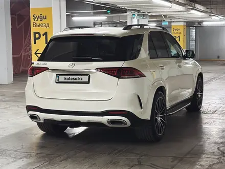 Mercedes-Benz GLE-Класс 2021 года за 33 500 000 тг. в Алматы – фото 19