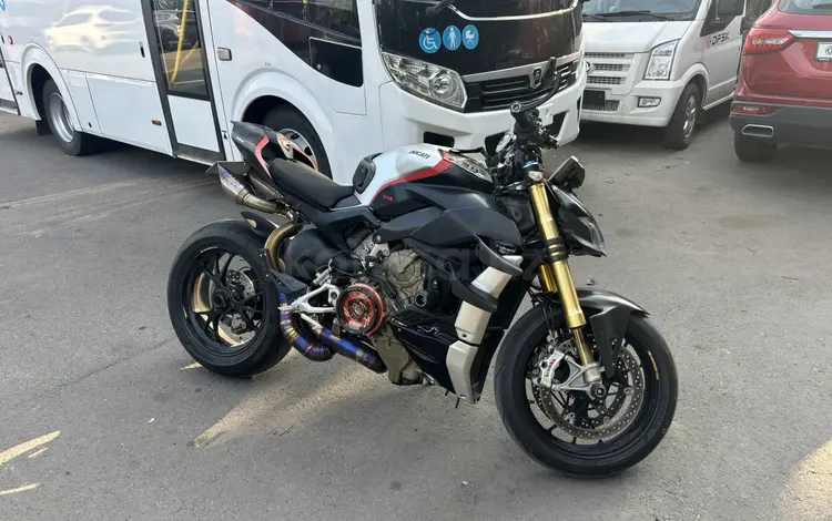 Ducati  Streetfighter V4 2023 годаfor12 500 000 тг. в Алматы