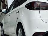 Kia Carens 2014 года за 7 600 000 тг. в Актау – фото 3