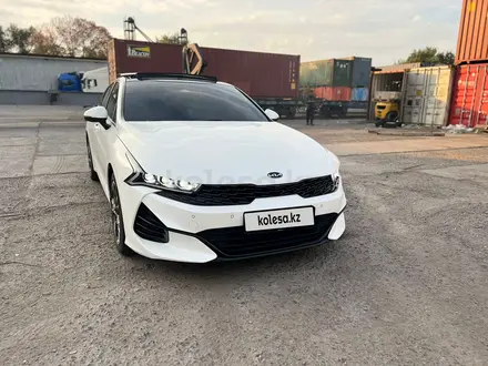 Kia K5 2021 года за 15 400 000 тг. в Шымкент