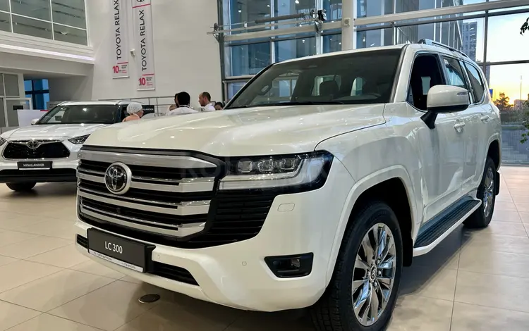 Toyota Land Cruiser Luxe 2025 годаүшін68 590 000 тг. в Астана