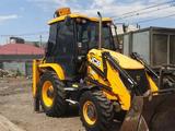 JCB  3CX 2018 года за 34 000 000 тг. в Астана