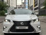 Lexus ES 250 2017 года за 17 500 000 тг. в Астана – фото 3