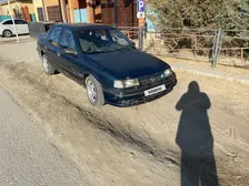 Opel Vectra, 1993