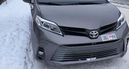 Toyota Sienna 2017 годаүшін11 000 000 тг. в Аральск – фото 2