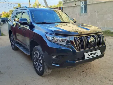 Toyota Land Cruiser Prado 2021 года за 27 900 000 тг. в Актобе – фото 2