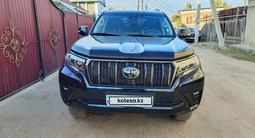 Toyota Land Cruiser Prado 2021 года за 28 200 000 тг. в Актобе